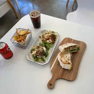 타코앤토스트 사진