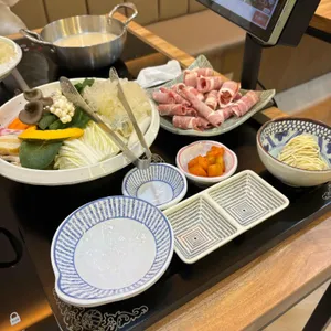 삼청동샤브 사진