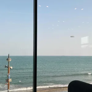 웨스 리뷰 사진