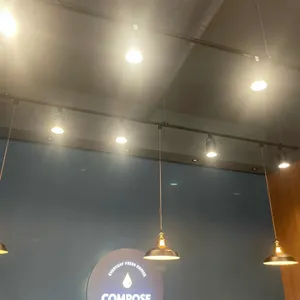 컴포즈커피 리뷰 사진