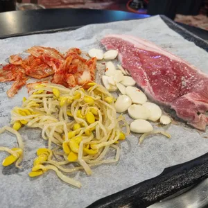 월매랑 삼겹이랑 사진