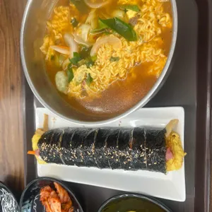 예니김밥 사진