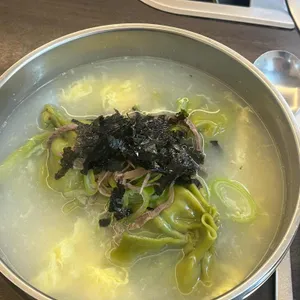 덕이손만두 사진