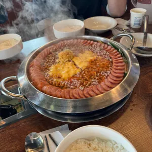 부대찌개대사관 사진
