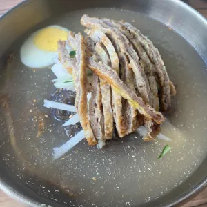 이가육전칡냉면 사진