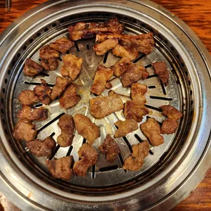 뚱돼지생고기 사진