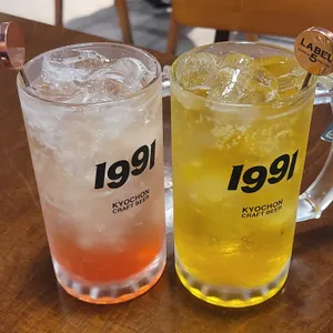 교촌치킨 사진