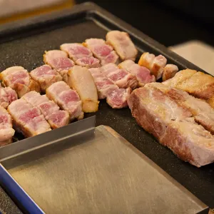 초반식당 사진