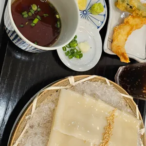 요미우돈 교자 사진