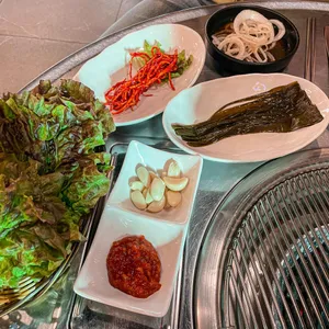 깜장드럼통 사진