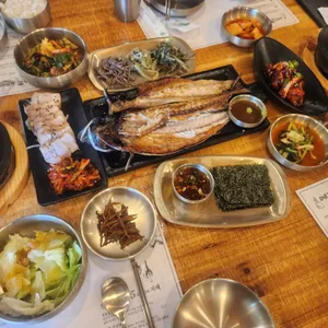 메주뜰소반 사진