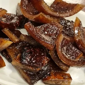 참나무 사진