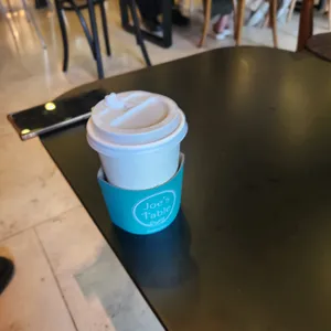 Joe's table 사진