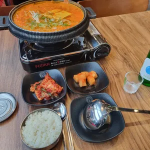 79네수육국밥 사진