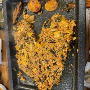 솥뚜껑생생오리 사진