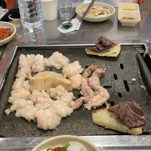 부산댁 사진