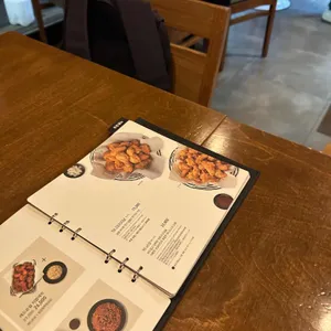 교촌치킨 리뷰 사진
