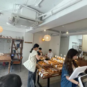 세이버리 바이츠 사진