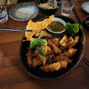 도쿠도쿠야 사진