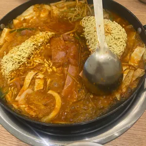 김뚜껑부대찌개 사진