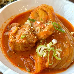 잔잔한 식탁 사진