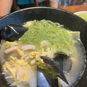 신신원 사진