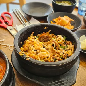 송옥 사진