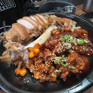 심야족발 사진