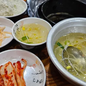 먹쇠 사진