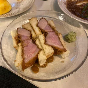 브네 사진