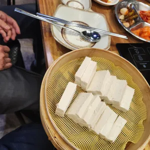 왕건이감자탕 사진