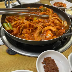 양푼이동태탕 사진