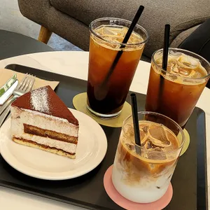 카페디썸 사진