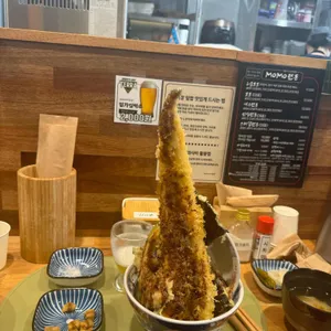 모모텐동 사진