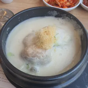 홍수계삼계탕 사진