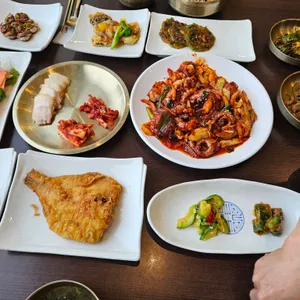 박해윤통영해물밥상 사진