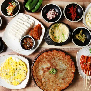 산아래 사진