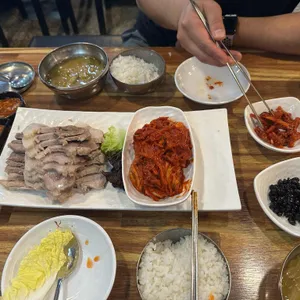장군족발보쌈 사진