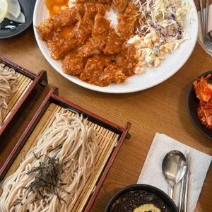 송옥 사진