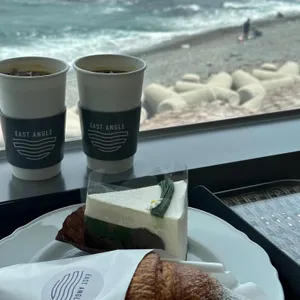 카페 이스트앵글 대표 사진