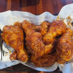 교촌치킨 사진