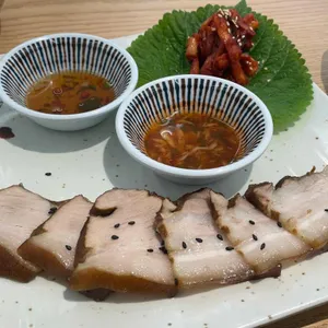 꽃게주는 보리밥 사진