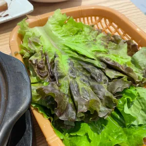 꽃게주는 보리밥 사진