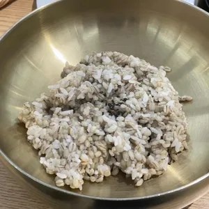 꽃게주는 보리밥 사진