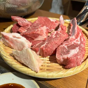 일일양 사진