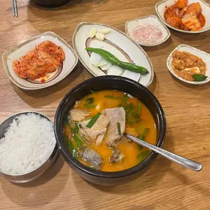 더도이종가집돼지국밥 사진