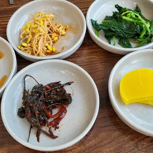 농다리 막국수랑 찌개랑 사진
