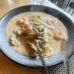 델로보 사진