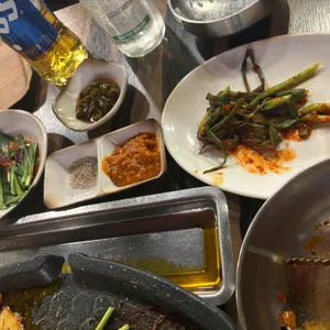 미나리삼겹살 사진