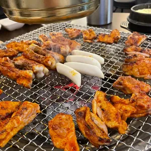 숯불의 닭 사진